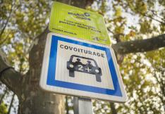 panneau indiquant une aire de covoiturage mobil'aude