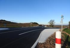 le giratoire de moux a été rénové avec un enrobé innovant.