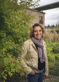 Claire Nicolaï, médiatrice pour les personnes sourdes et malentendantes