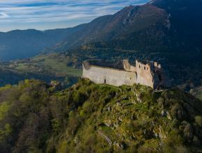 Château de Montségur dans l'Ariège.