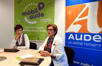 Présentation de l'appli de covoiturage Mobil'Aude par les élues Kattalin Fortuné et Tamara Rivel, conseil départemental de l'Aude