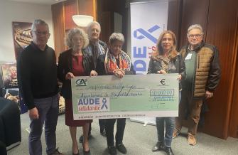 Aude solidarité remet un chèque de 50 000 € pour les sinistrés de Valence