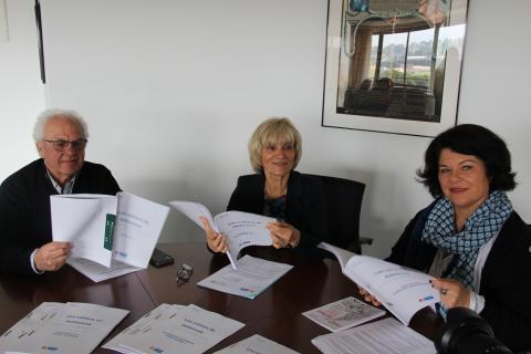 Jacques Galantus, Hélène Sandragné, et Valérie Dumontet.