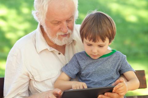 INCLUSION NUMERIQUE SENIOR