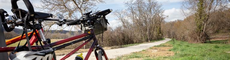 La voie verte est réservée aux piétons et cyclistes