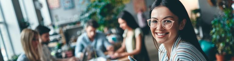 Jeune en contrat d'apprentissage