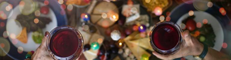 PRODUITS DE FETE VINS ET GASTROMIE. TABLE DE FETE