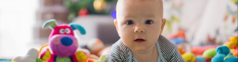 le département intervient dans le domaine social et ds solidarités