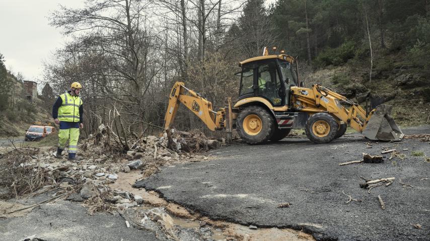 Travaux suite aux inondations de janvier 2020 secteur d'Axat dans l'Aude.