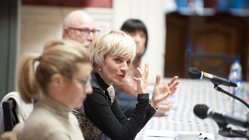 présentation par Hélène Sandragné des projets de résidences autonomies dans l'Aude