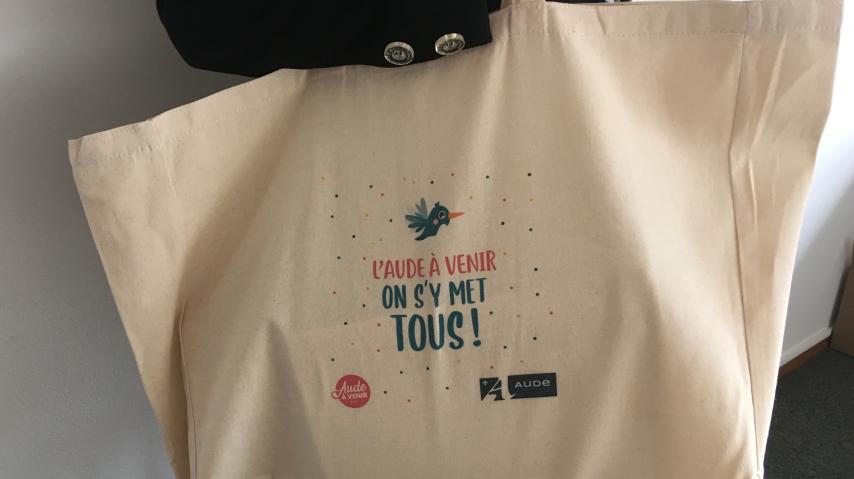 TOTE BAG AUDE A VENIR