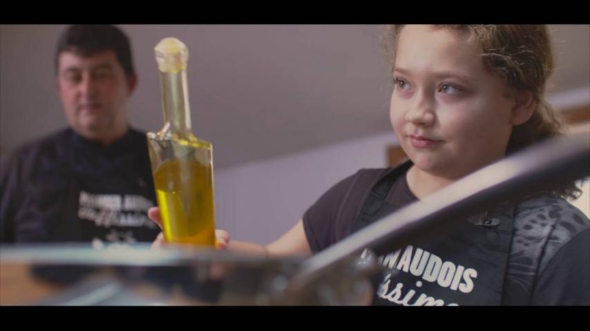 YouTube Video (Tj8dq5VIEDY)