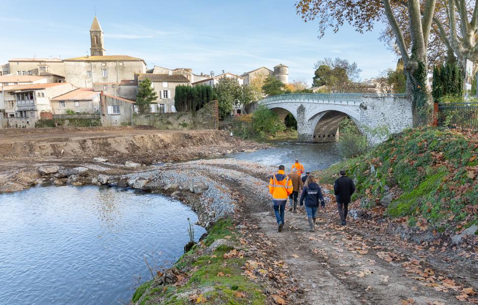 Visite de chantier des travaux de rétablissement de la continuité écologique du Fresquel à Pennautier.