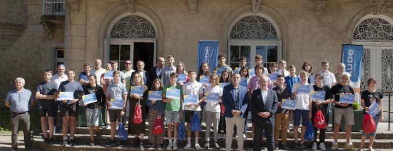 DONNE DES AILES A TES REVES